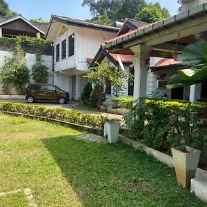  Gasthof Garden Sri Lanka